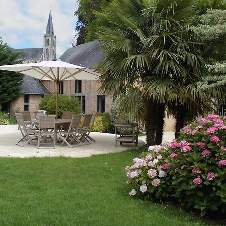 La Demeure De L'Ile Bed & Breakfast Craon  Bagian luar foto