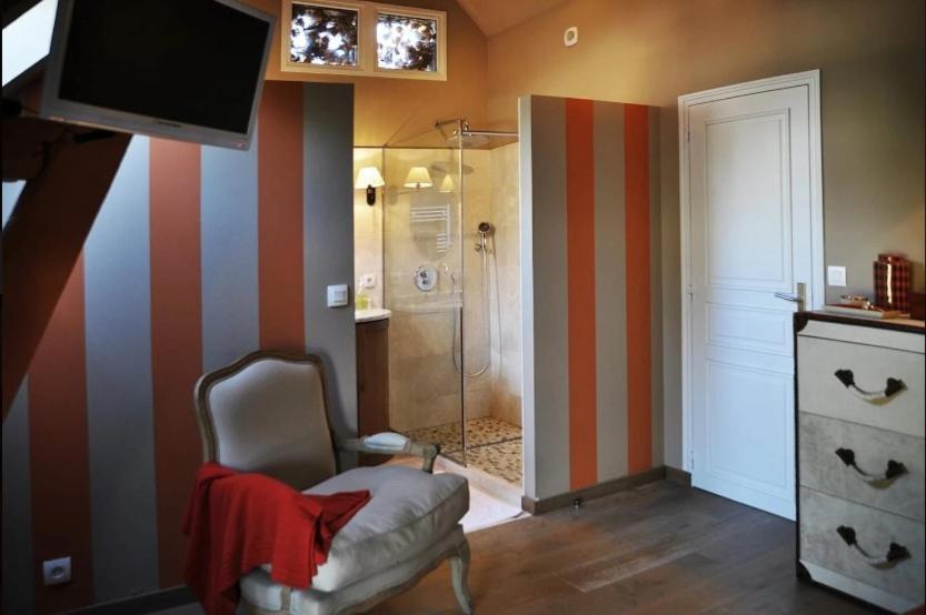 La Demeure De L'Ile Bed & Breakfast Craon  Bagian luar foto