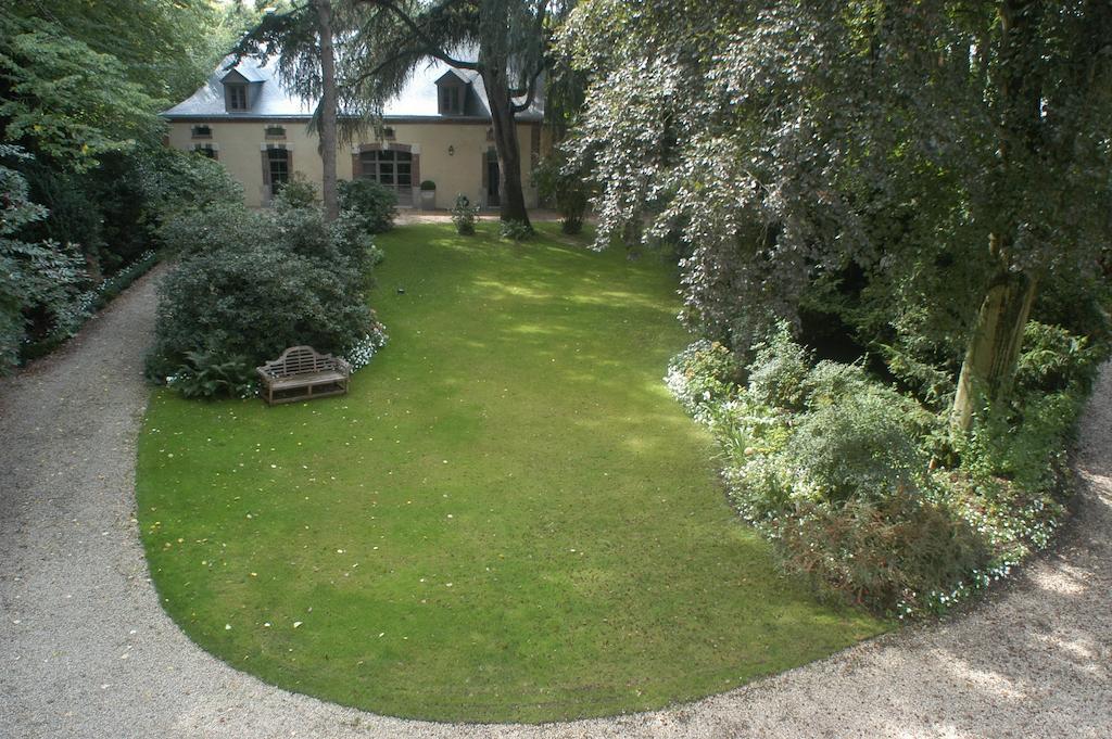 La Demeure De L'Ile Bed & Breakfast Craon  Bagian luar foto