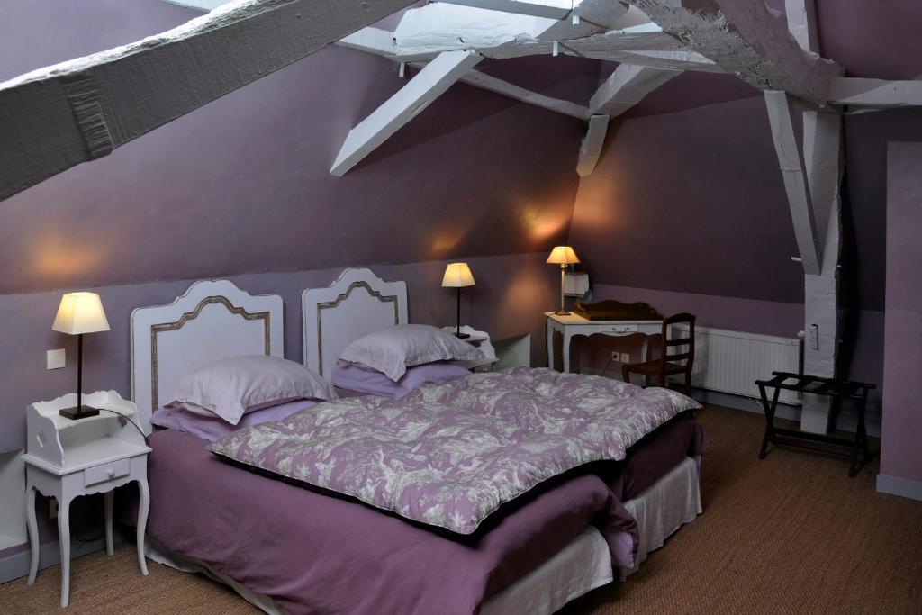 La Demeure De L'Ile Bed & Breakfast Craon  Ruang foto
